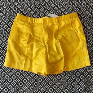 NWT Banana Republic dressy shorts in canary yellow